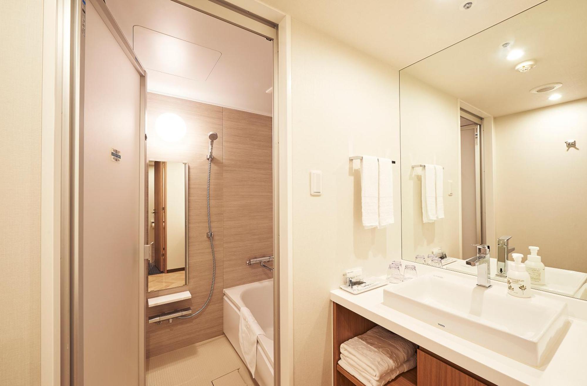 Sotetsu Fresa Inn Yokohama Higashiguchi 外观 照片